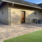 Grotta kombi térkő kagylóhéj